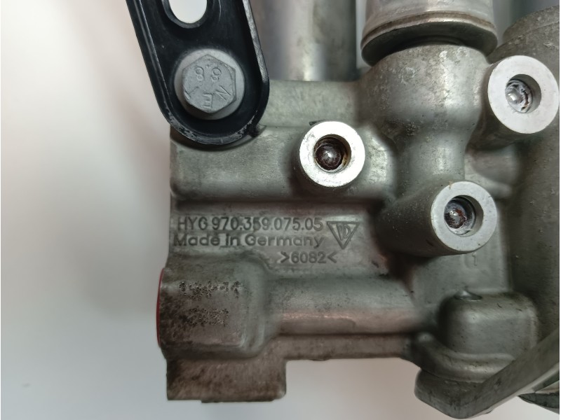 Recambio de bomba suspension para porsche panamera 4.8 v8 turbo cat referencia OEM IAM 97035907505  