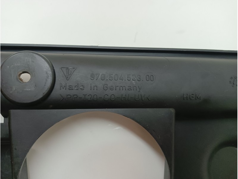 Recambio de no identificado para porsche panamera 4.8 v8 turbo cat referencia OEM IAM 97050453300  