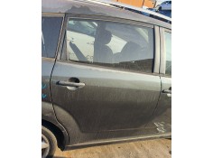 Recambio de puerta trasera derecha para toyota corolla verso (r1) 2.2 d-cat referencia OEM IAM   