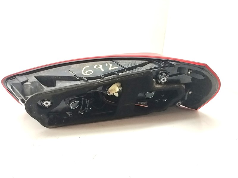 Recambio de piloto trasero izquierdo para citroën c4 picasso 1.2 12v e-thp referencia OEM IAM 21023301L  