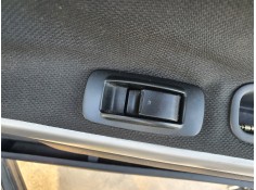 Recambio de mando elevalunas trasero derecho para toyota corolla verso (r1) 2.2 d-cat referencia OEM IAM   