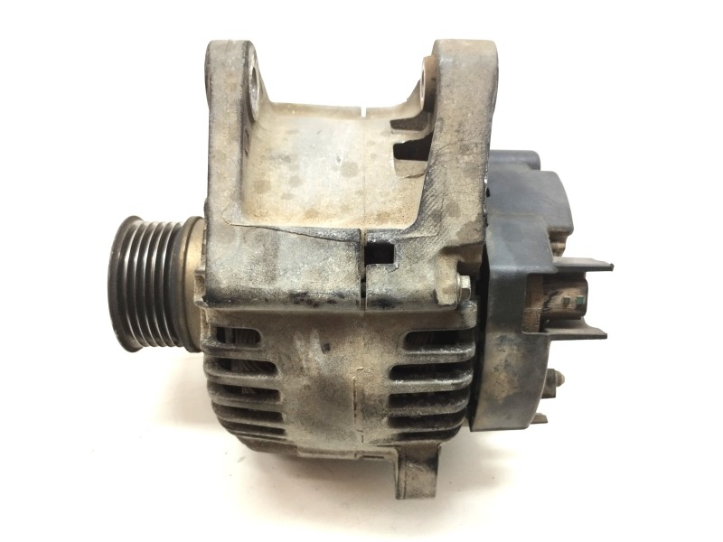 Recambio de alternador para renault scenic ii 1.6 16v referencia OEM IAM 8200667619  