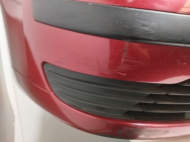 Recambio de paragolpes delantero para citroën c4 berlina 1.4 16v referencia OEM IAM   