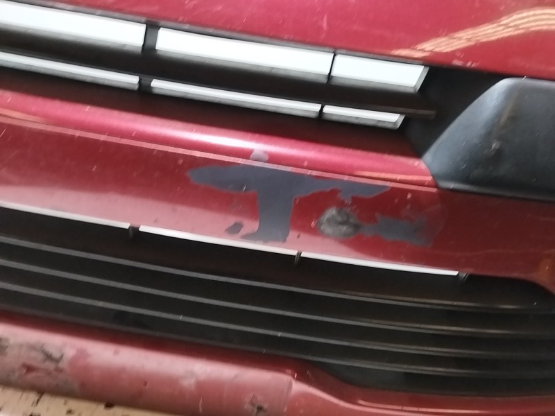 Recambio de paragolpes delantero para citroën c4 berlina 1.4 16v referencia OEM IAM   