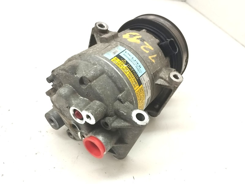 Recambio de compresor aire acondicionado para renault scenic ii 1.6 16v referencia OEM IAM 8200316164  