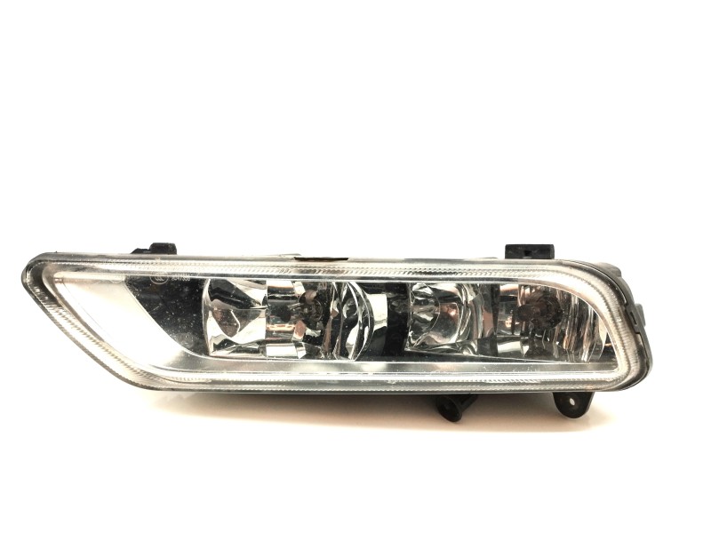 Recambio de faro antiniebla izquierdo para volkswagen passat variant (365) 2.0 tdi referencia OEM IAM 176623LH  