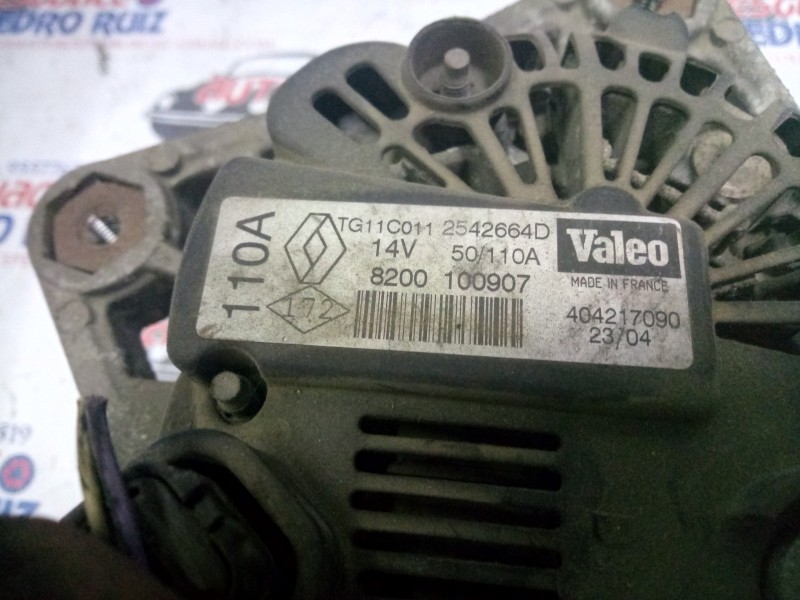 Recambio de alternador para renault megane ii berlina 5p 1.5 dci diesel referencia OEM IAM 8200100907  