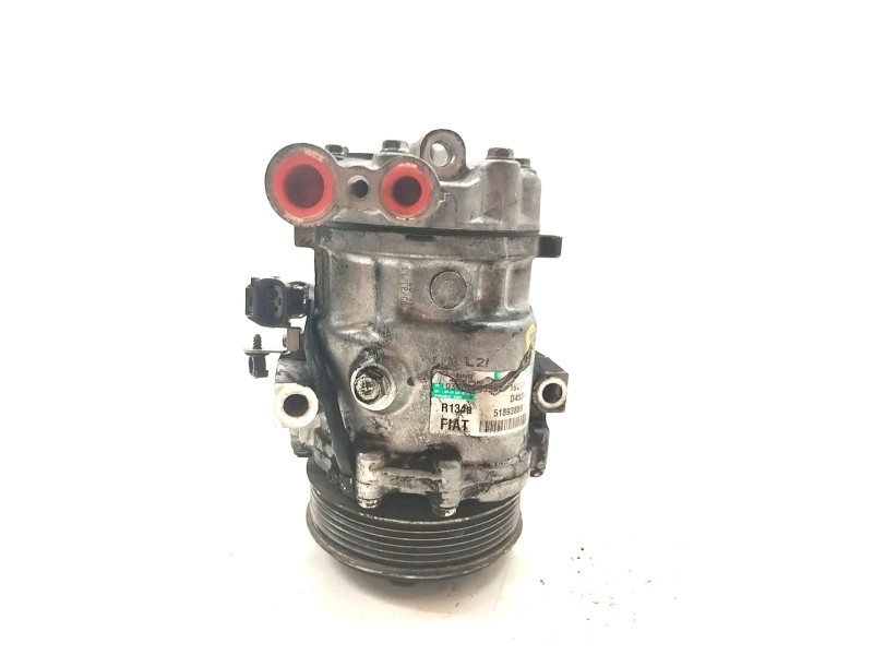 Recambio de compresor aire acondicionado para fiat fiorino adventure combi referencia OEM IAM 51893889  