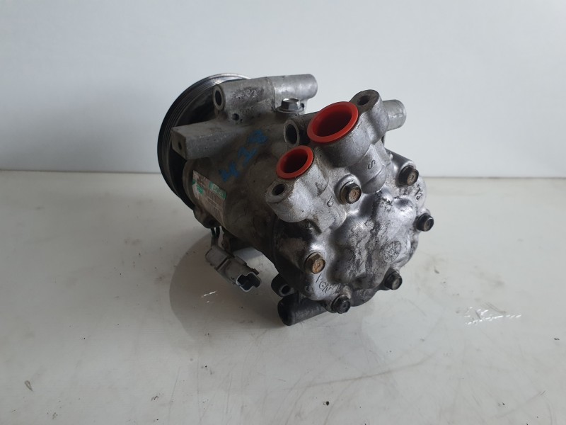 Recambio de compresor aire acondicionado para renault scenic ii 1.9 dci diesel referencia OEM IAM 8200365787A  