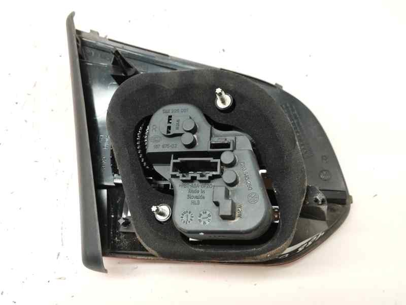 Recambio de piloto trasero derecho interior para volkswagen golf vi (5k1) 1.6 tdi dpf referencia OEM IAM 00992306  
							