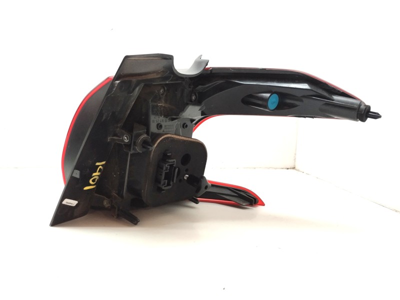 Recambio de piloto trasero izquierdo para peugeot 2008 (--.2013) 1.2 12v e-thp referencia OEM IAM 9814747880  