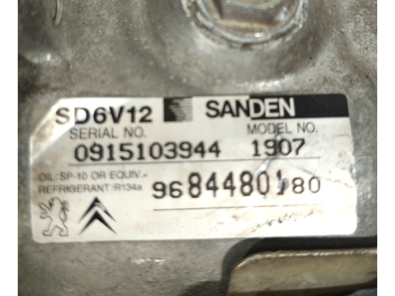 Recambio de compresor aire acondicionado para peugeot 206+ básico referencia OEM IAM 9684480180  