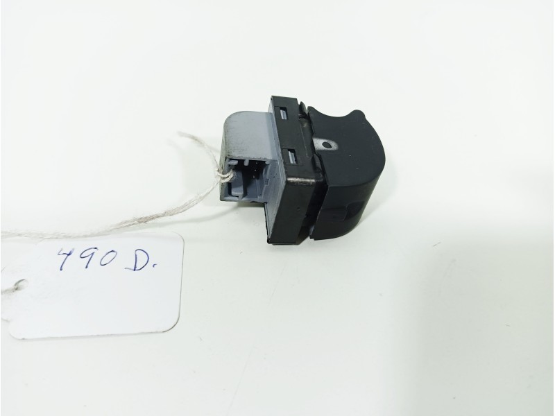 Recambio de mando elevalunas trasero derecho para audi a4 berlina (8e) 2.0 tdi referencia OEM IAM   
