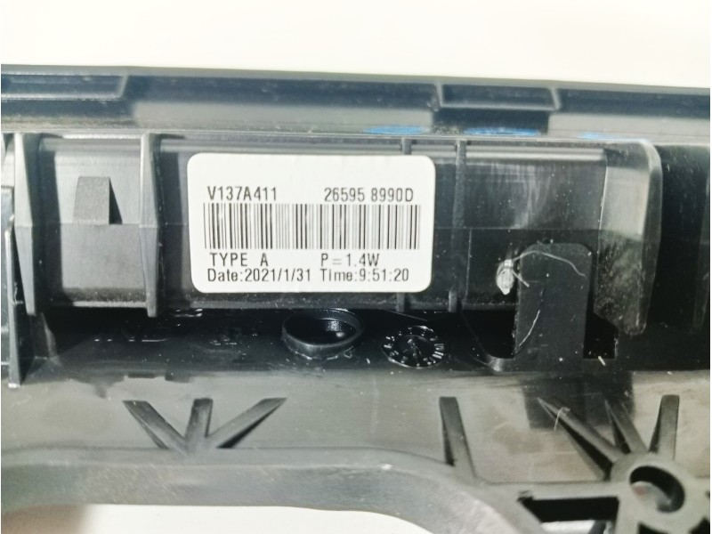Recambio de luz central de freno para dacia duster ii 1.5 blue dci diesel fap cat referencia OEM IAM 265958990D  
							