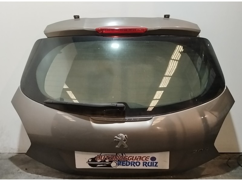 Recambio de porton trasero para peugeot 208 1.2 12v vti referencia OEM IAM   