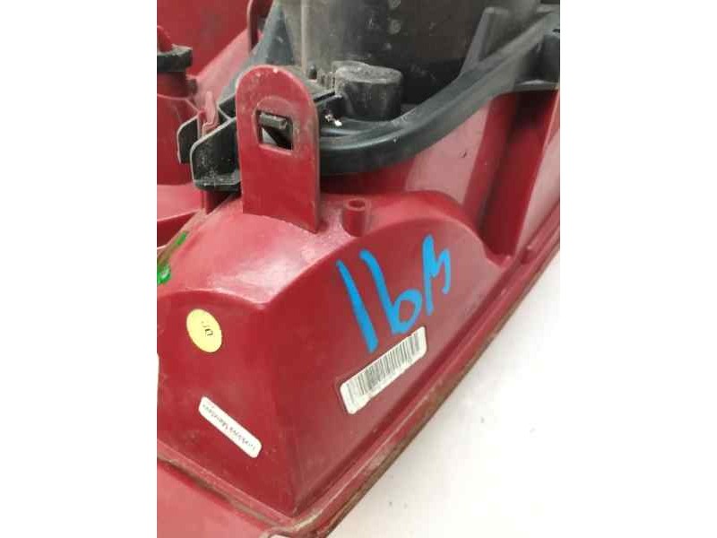 Recambio de piloto trasero izquierdo para peugeot 208 1.2 12v vti referencia OEM IAM 9672628280  