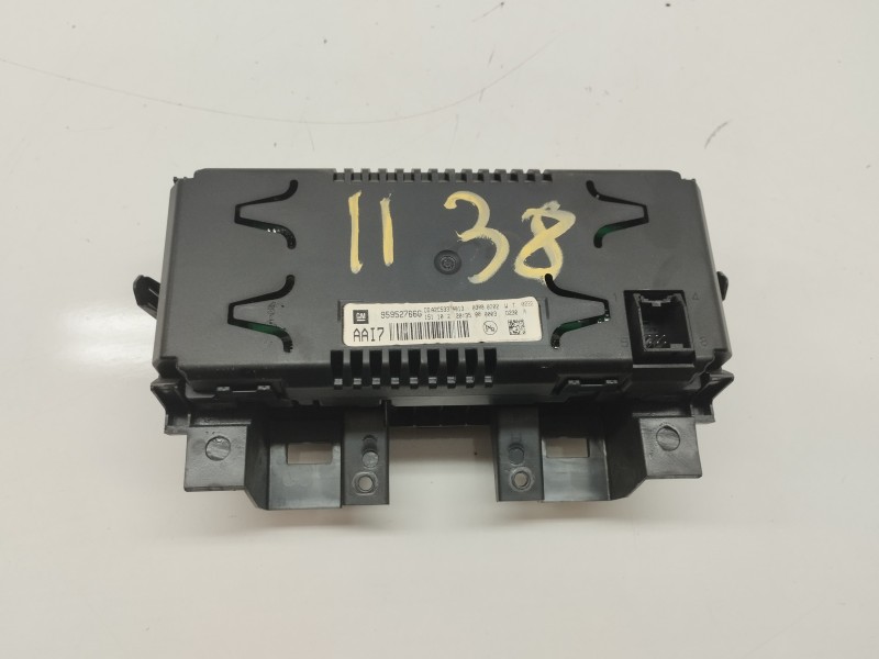 Recambio de pantalla multifuncion para chevrolet cruze 1.6 cat referencia OEM IAM 95952766G  