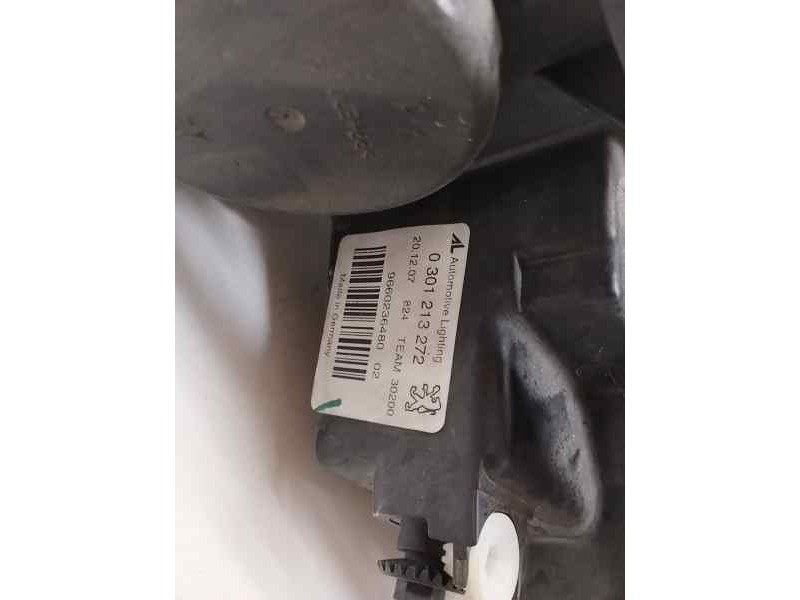 Recambio de faro derecho para peugeot 407 2.0 16v hdi fap cat (rhr / dw10bted4) referencia OEM IAM 9660236480  
							