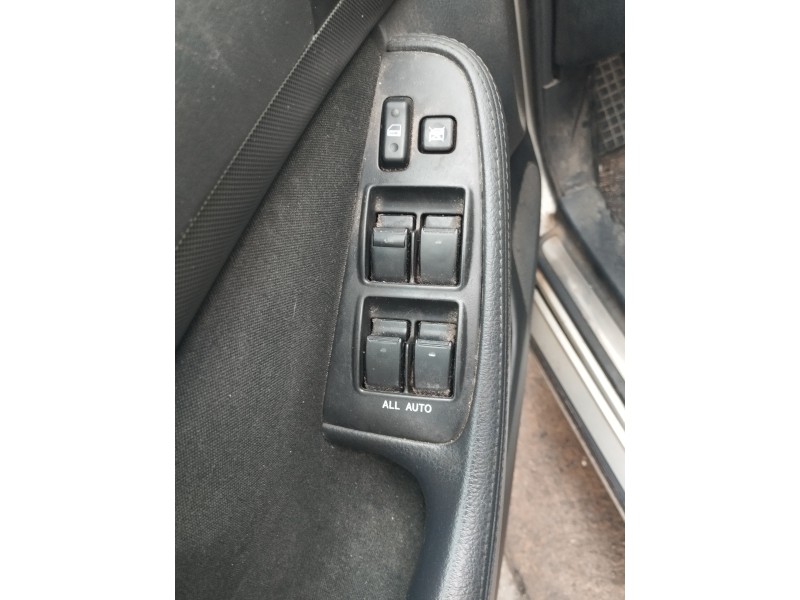 Recambio de mando elevalunas delantero izquierdo para toyota avensis berlina (t25) 2.2 d-4d cat referencia OEM IAM   
							