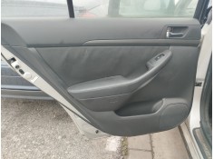 Recambio de guarnecido puerta trasera izquierda para toyota avensis berlina (t25) 2.2 d-4d cat referencia OEM IAM   