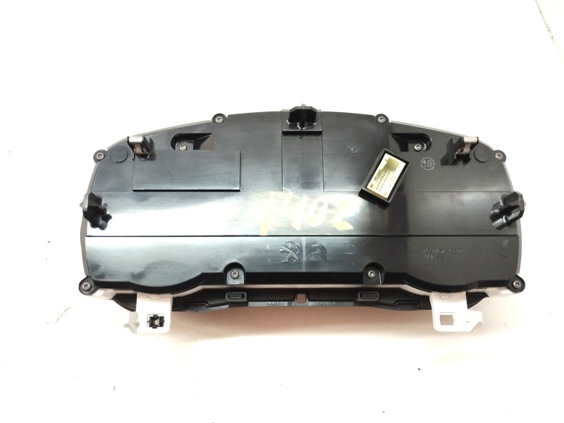Recambio de cuadro instrumentos para opel grandland x 1.2 referencia OEM IAM 9831138780  