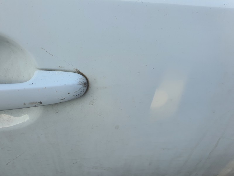 Recambio de puerta delantera derecha para kia cee´d 1.6 crdi cat referencia OEM IAM   