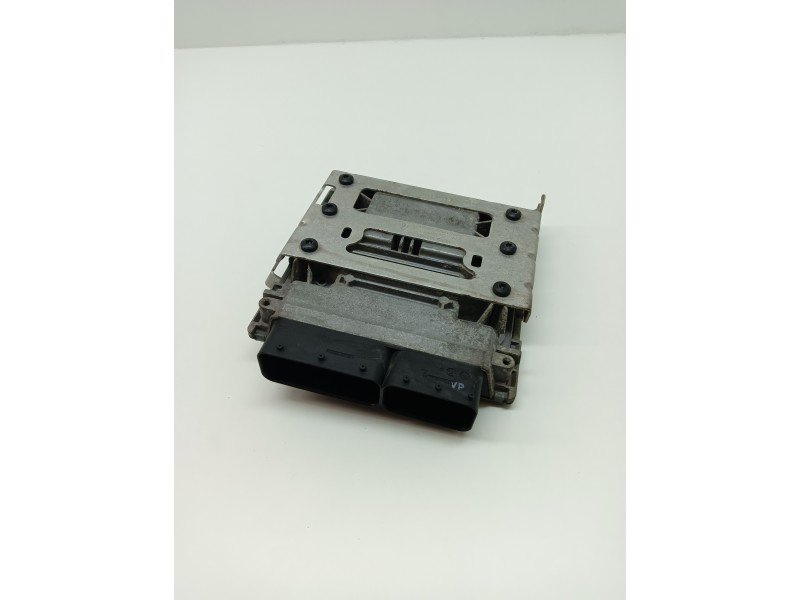 Recambio de centralita motor uce para porsche panamera 4.8 v8 turbo cat referencia OEM IAM 97061860103  