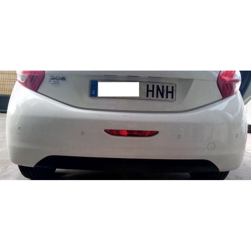 Recambio de paragolpes trasero para peugeot 208 1.6 16v hdi fap referencia OEM IAM   