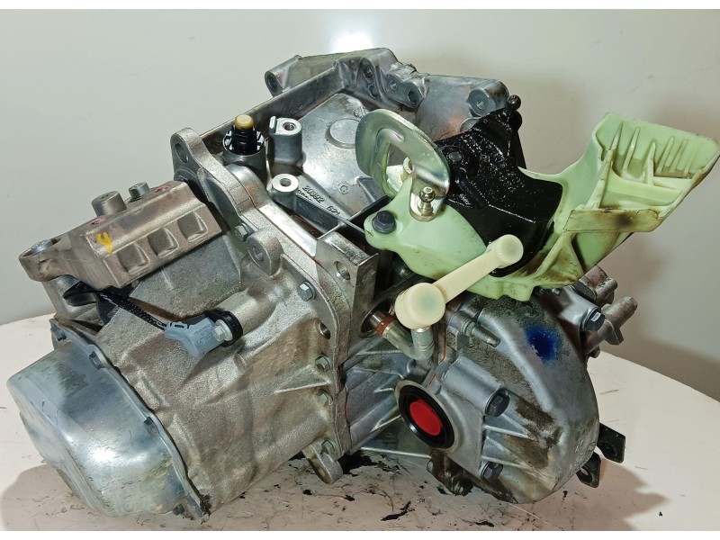 Recambio de caja cambios para peugeot 2008 (--.2013) 1.2 12v e-thp referencia OEM IAM 20ET29  