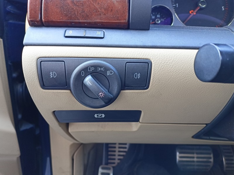 Recambio de mando luces para volkswagen phaeton (3d2/3d8) 3.0 v6 tdi dpf referencia OEM IAM 3D0941531A  
							