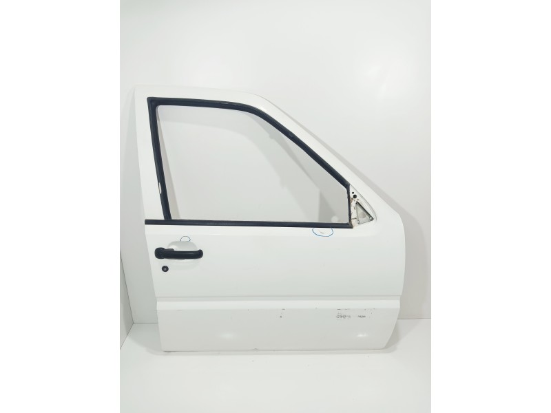 Recambio de puerta delantera derecha para nissan terrano/terrano.ii (r20) lx (3-ptas.) referencia OEM IAM   