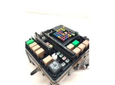 Recambio de caja reles / fusibles para kia sportage line 2wd referencia OEM IAM    2