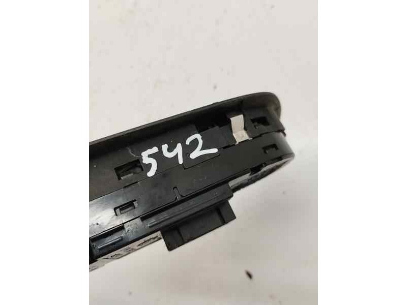 Recambio de mando elevalunas delantero izquierdo para bmw serie 3 coupe (e92) 2.0 turbodiesel cat referencia OEM IAM   
							