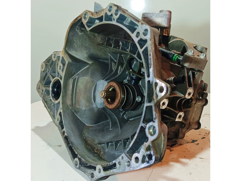 Recambio de caja cambios para opel corsa e selective referencia OEM IAM B68S394  