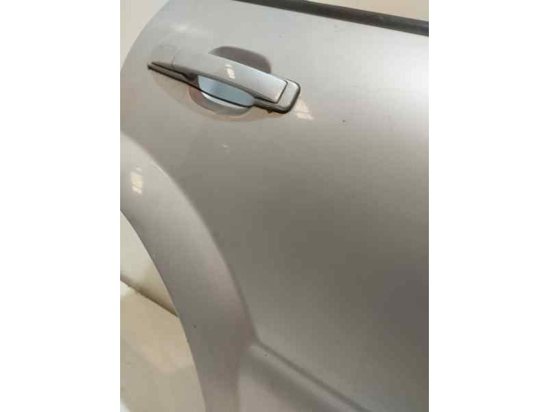 Recambio de puerta trasera derecha para ssangyong rexton rx 270 full referencia OEM IAM   