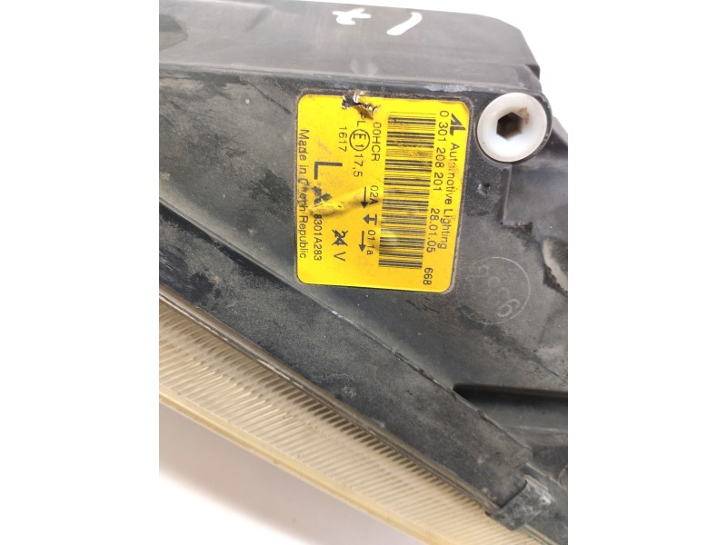 Recambio de faro izquierdo para mitsubishi colt berlina 3 (cz) 1.1 inform referencia OEM IAM 8301A283  