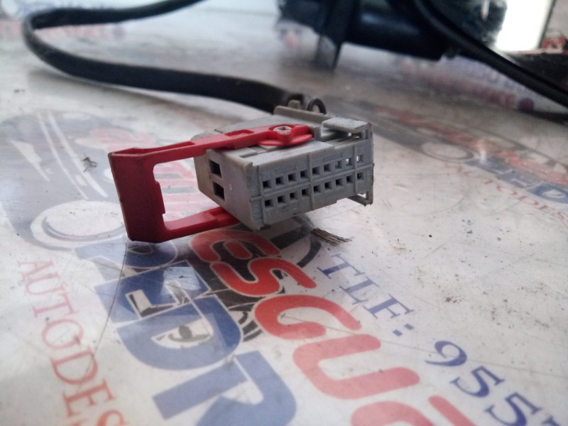 Recambio de retrovisor derecho para fiat stilo (192) 1.6 16v cat referencia OEM IAM    Recambio de retrovisor derecho para fiat stilo (192) 1.6 16v cat referencia OEM IAM