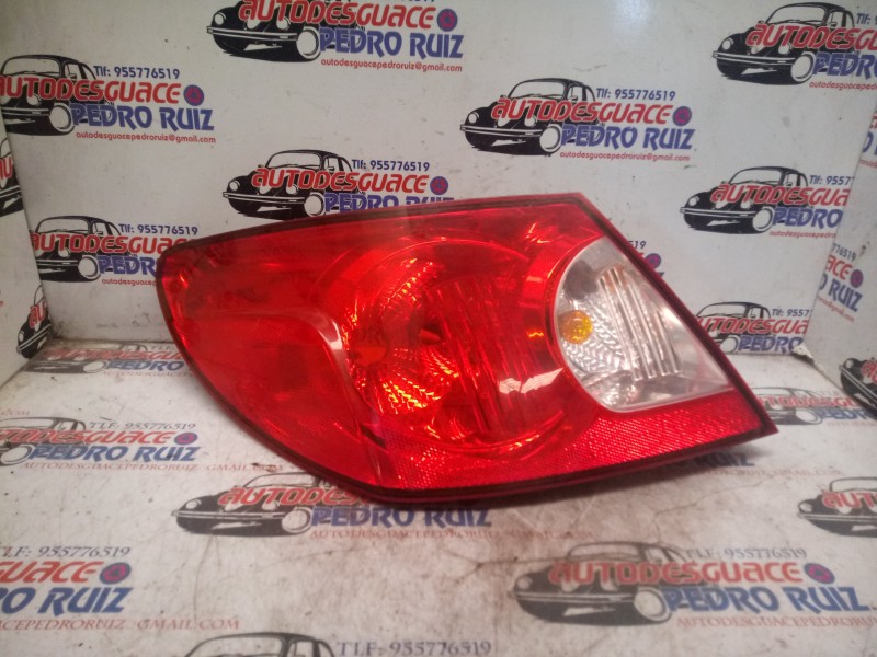 Recambio de piloto trasero izquierdo para chrysler sebring berlina referencia OEM IAM   