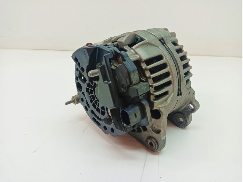 Recambio de alternador para seat ibiza (6l1) 1.9 tdi referencia OEM IAM 0986041490  