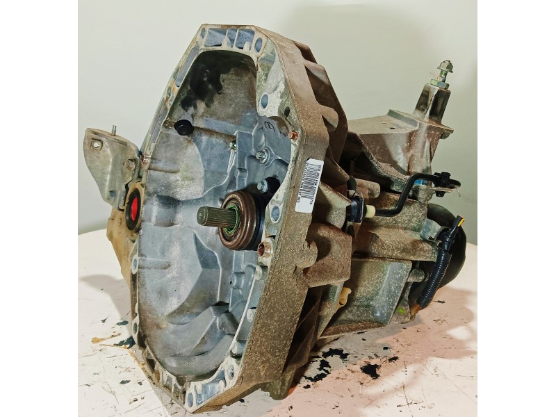 Recambio de caja cambios para nissan note 1.5 dci turbodiesel cat referencia OEM IAM 320101284R  