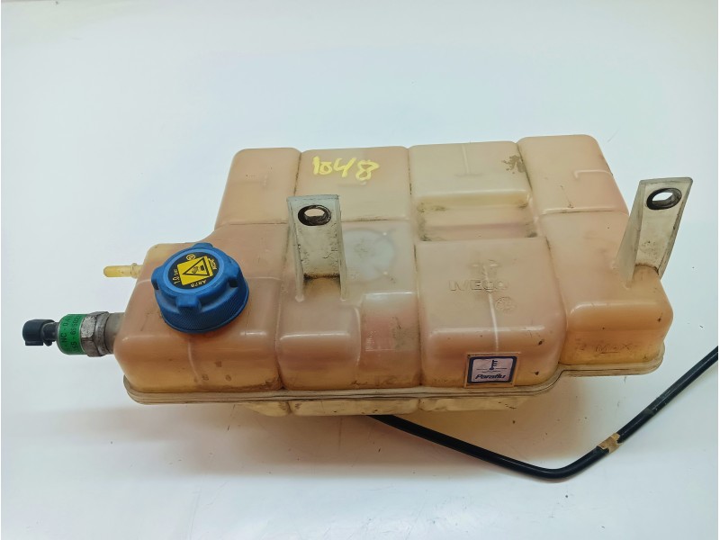 Recambio de deposito expansion para iveco daily furgón 2.3 diesel cat referencia OEM IAM   