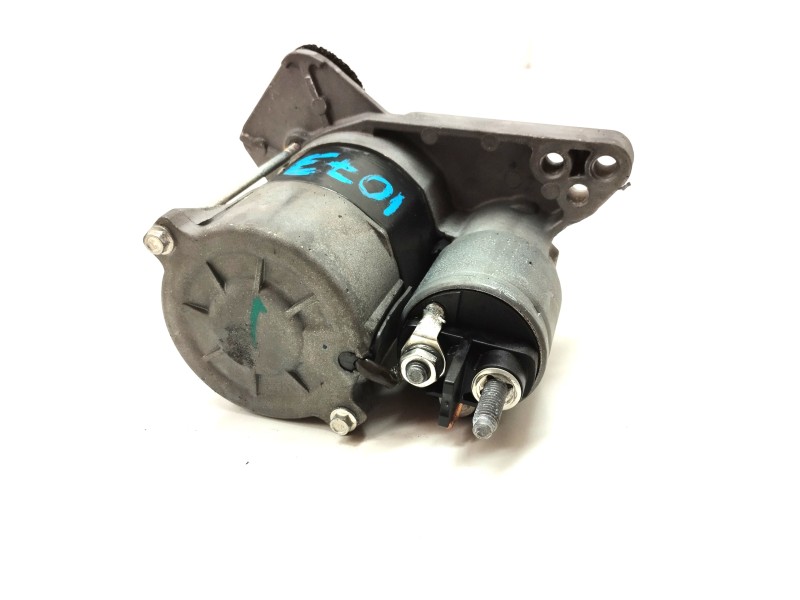 Recambio de motor arranque para renault twingo iii limited referencia OEM IAM 233009161R  