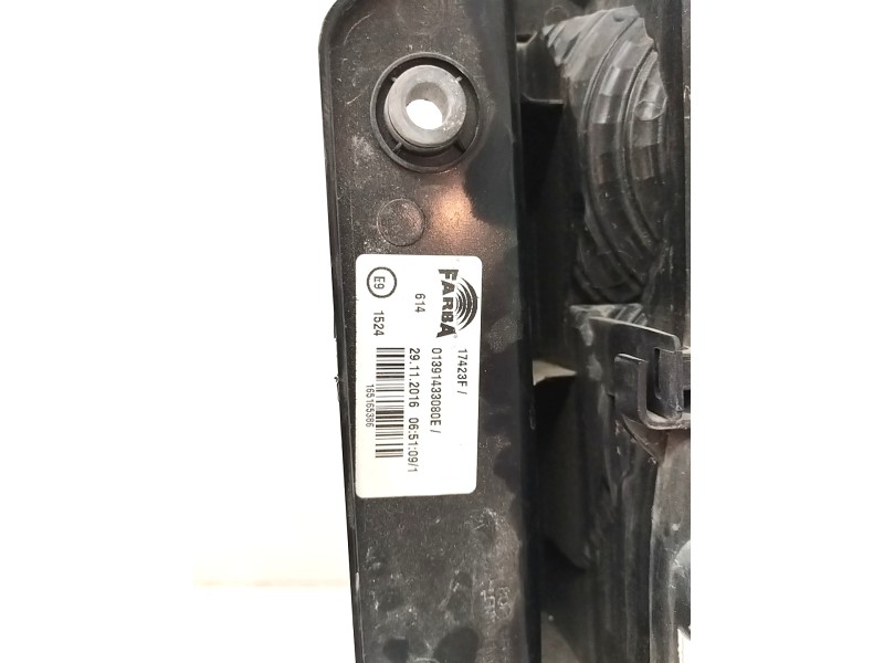 Recambio de piloto trasero izquierdo para fiat fiorino adventure combi referencia OEM IAM 17423F  