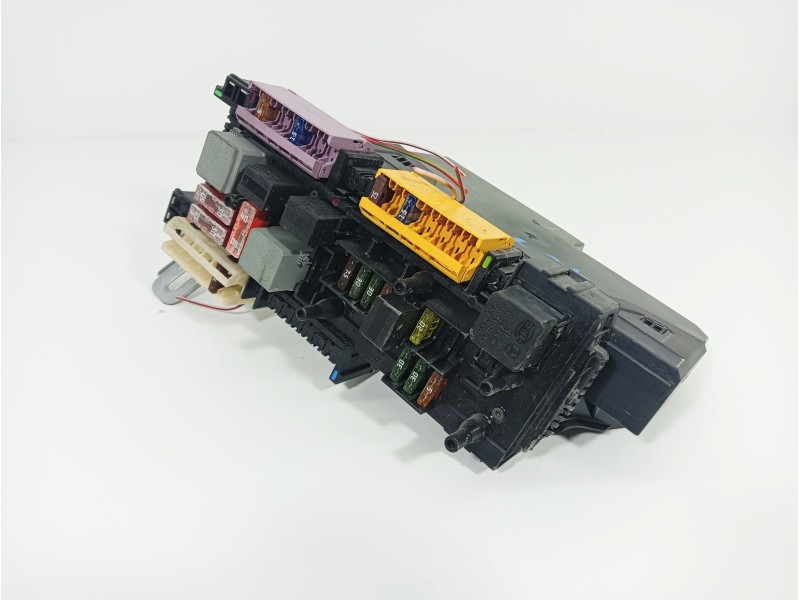 Recambio de caja reles / fusibles para mercedes-benz clase clk (w207) coupe 350 cgi blueefficiency referencia OEM IAM 2129003702