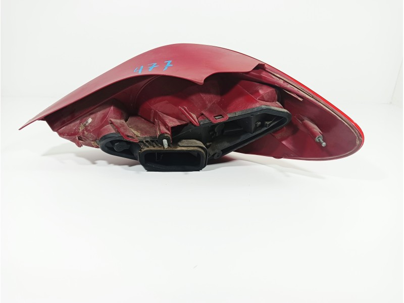 Recambio de piloto trasero izquierdo para peugeot 207 1.6 16v hdi referencia OEM IAM   